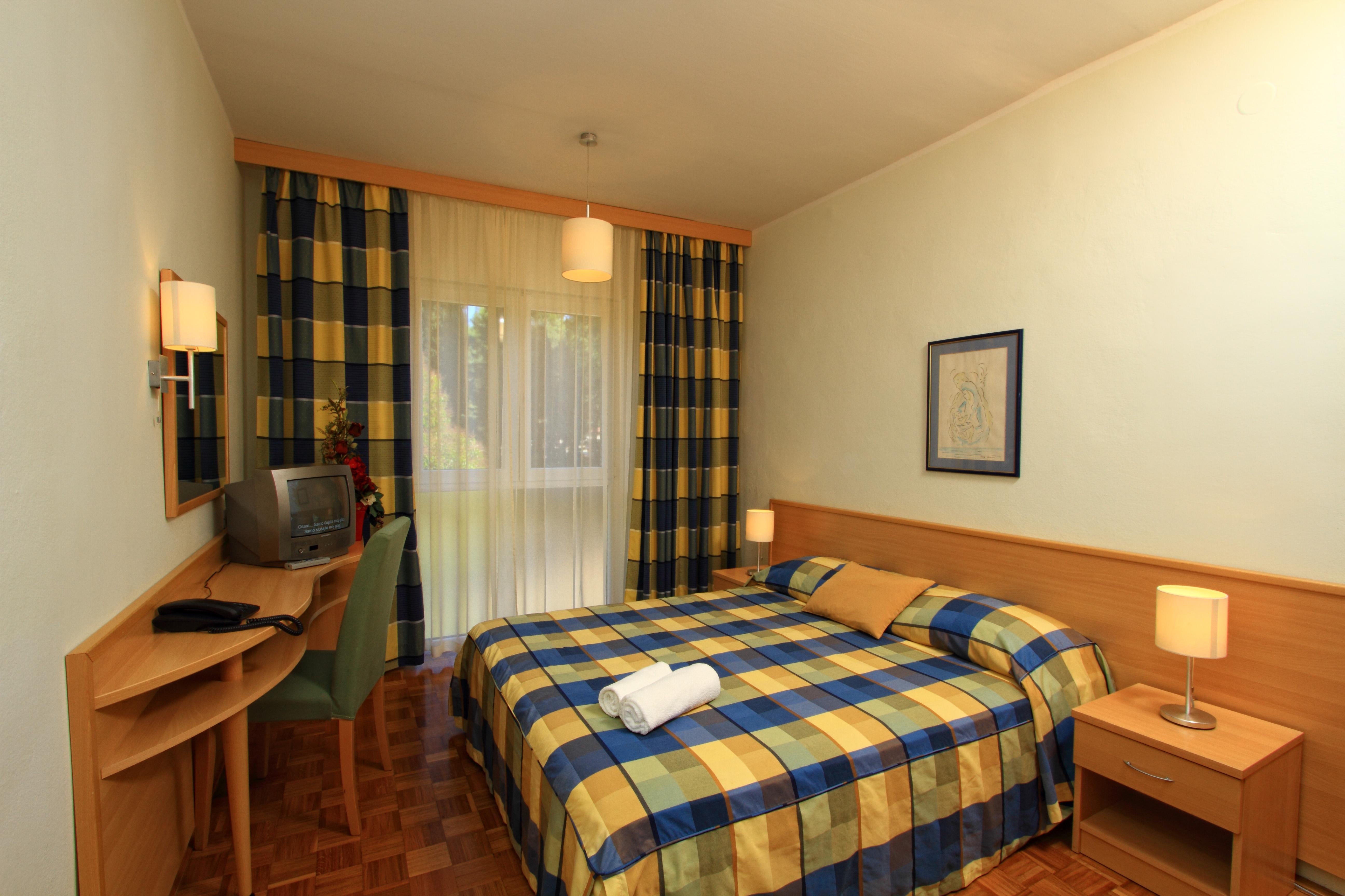 Отель Aminess Vival Casa Velaris Супетар Экстерьер фото