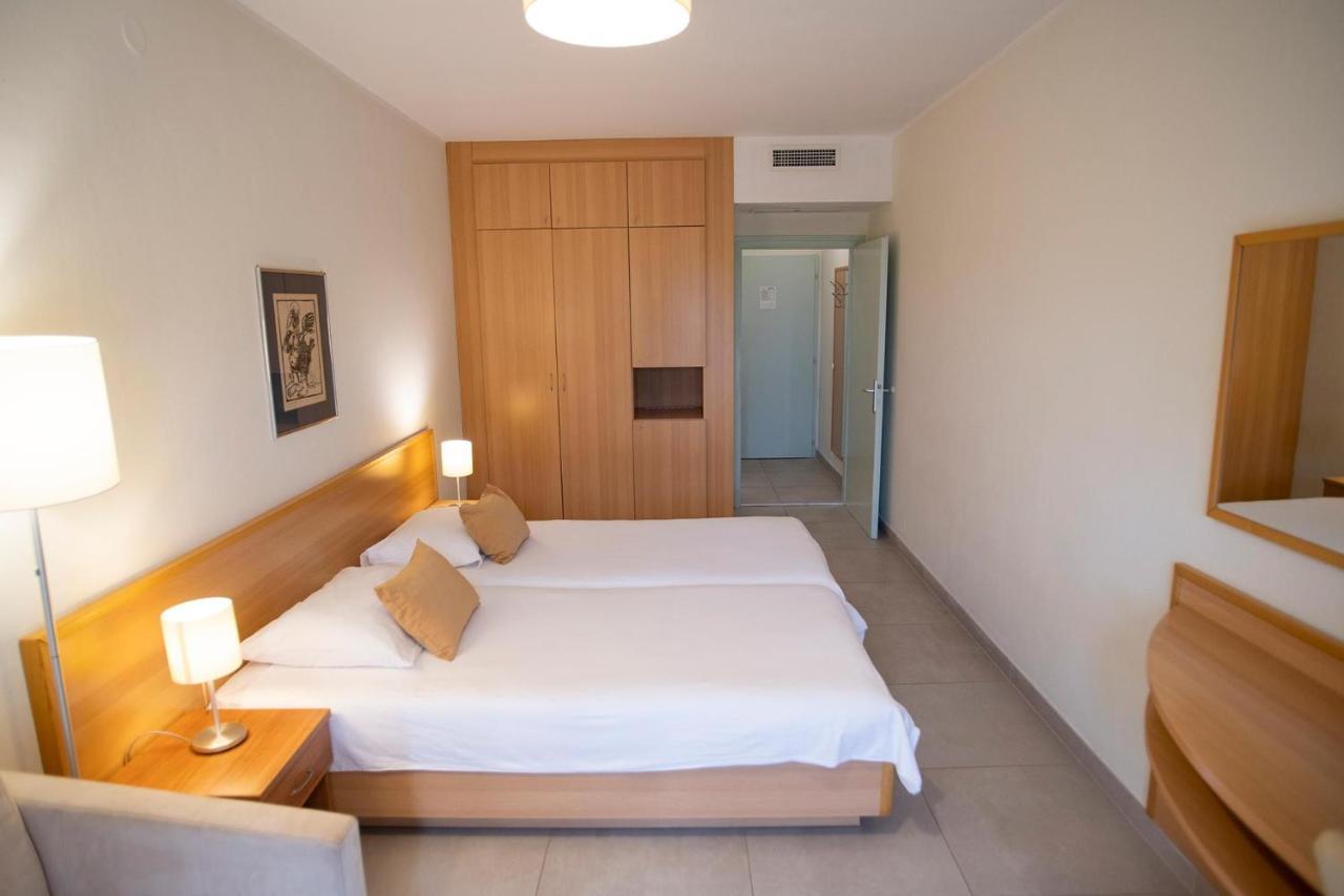 Отель Aminess Vival Casa Velaris Супетар Экстерьер фото