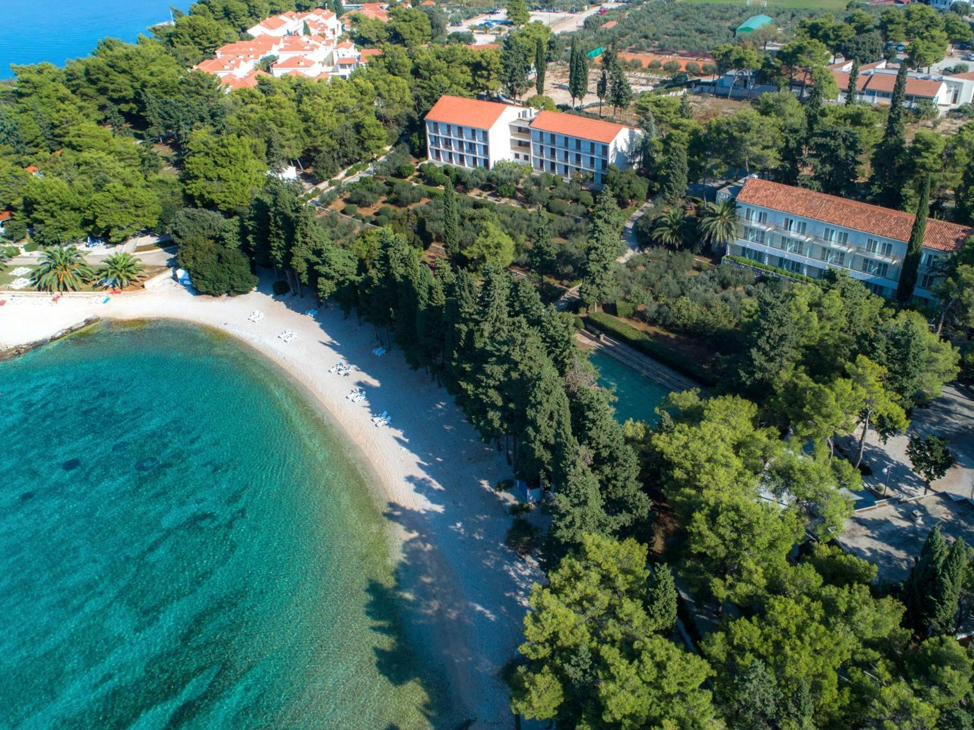 Отель Aminess Vival Casa Velaris Супетар Экстерьер фото